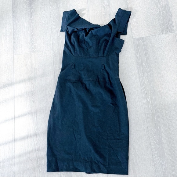 😍 BLACK HALO Jackie O Belted Sheath Dress In Black - Picture 6 of 9